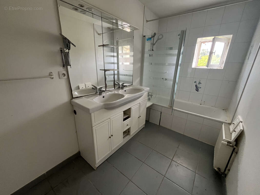 Ensemble immobilier avec 4 logements indépendants - photo 11