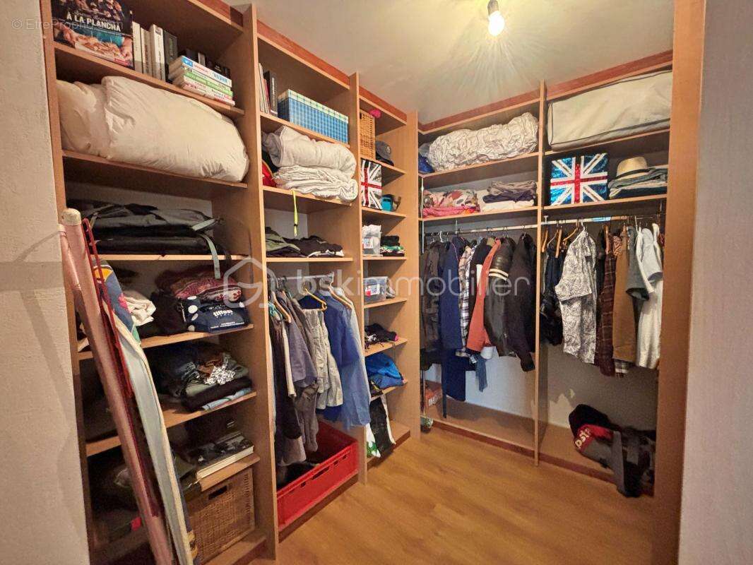 Découvrez le charme d'une maison spacieuse - photo 9