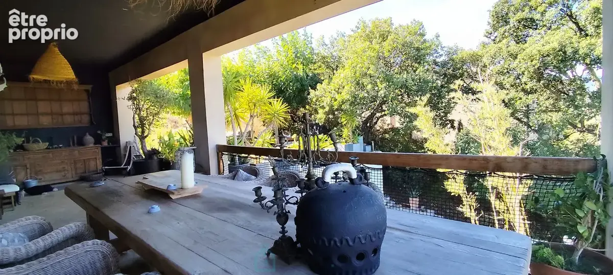 Villa d'architecte 280m²  avec piscine à débordement sur 7 300 m²  Vues panoramiques à 360° - photo 11
