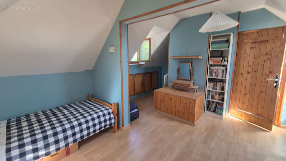 Maison à LA RACINEUSE