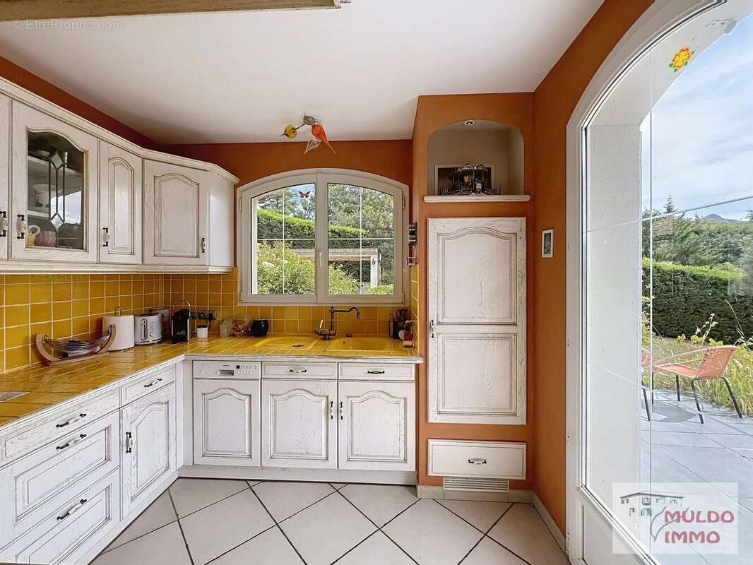 Maison à PRUNIERES
