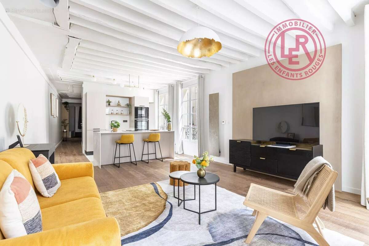 Appartement à PARIS-3E