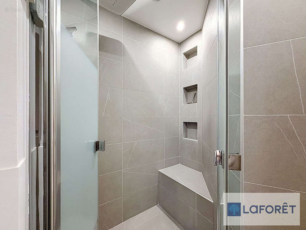 Appartement à VERSAILLES