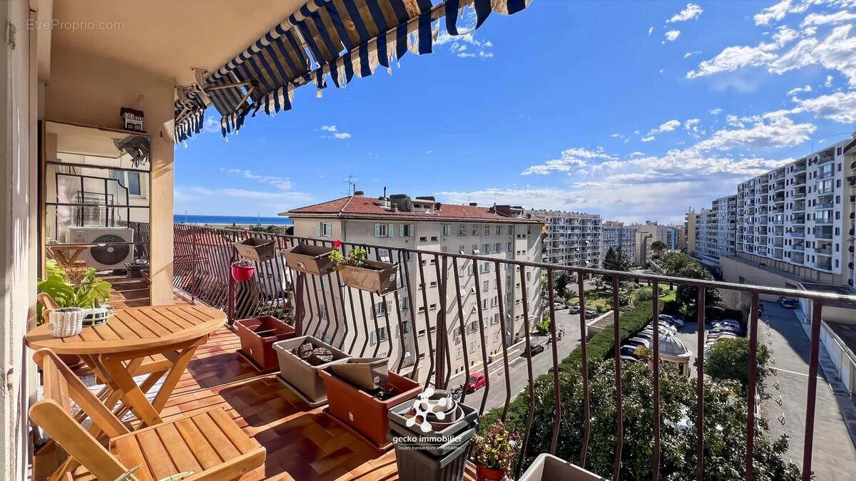 Appartement à NICE