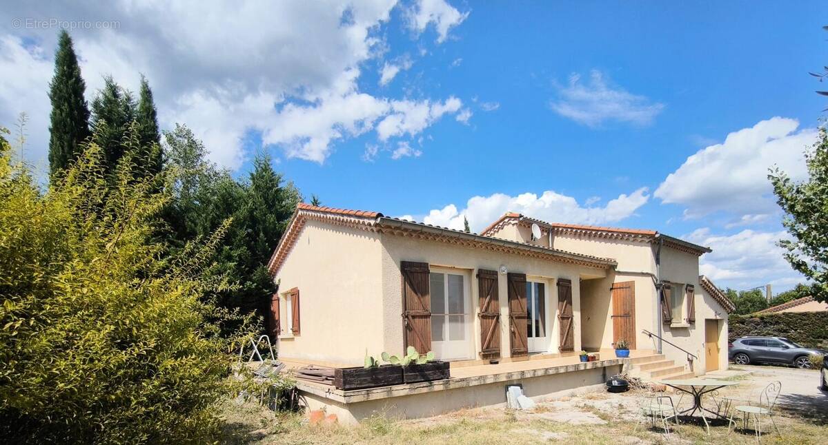 Maison à RIBAUTE-LES-TAVERNES