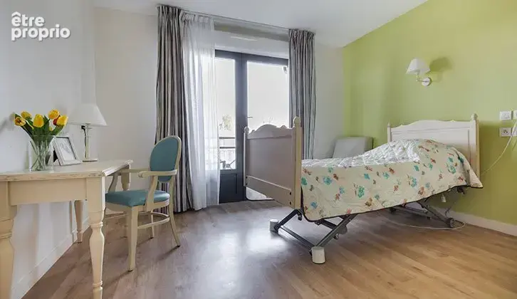 INVESTISSEMENT LOCATIF  Bombon  Résidence EHPAD Le Château de Montjay - 6,73% de rentabilité - photo 2