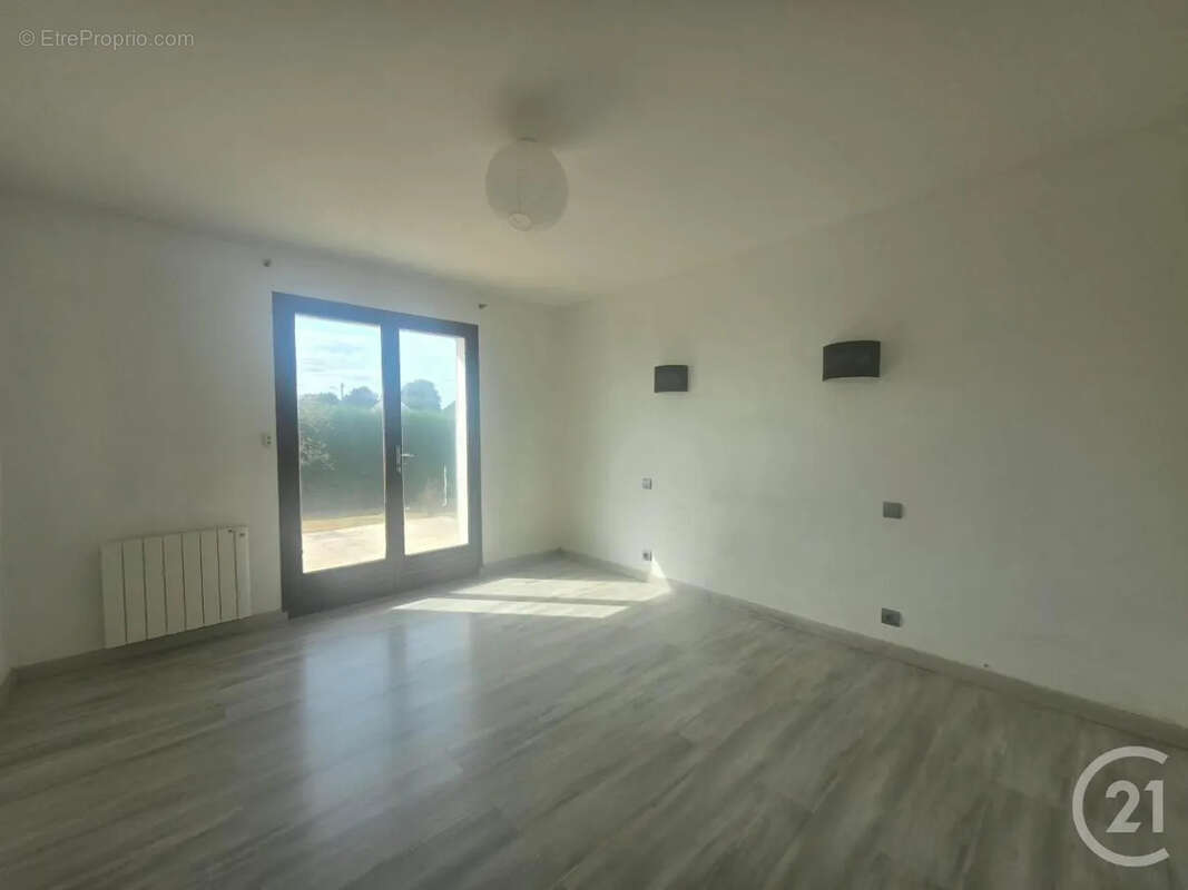 Maison 82 m² à Rugles  - photo 5