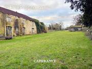 Maison à PORT-D&#039;ENVAUX