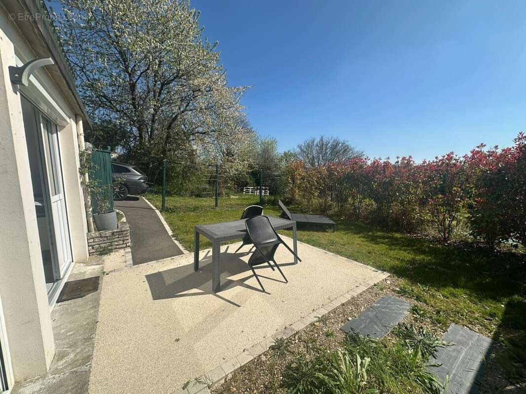 Maison à CHARTRETTES