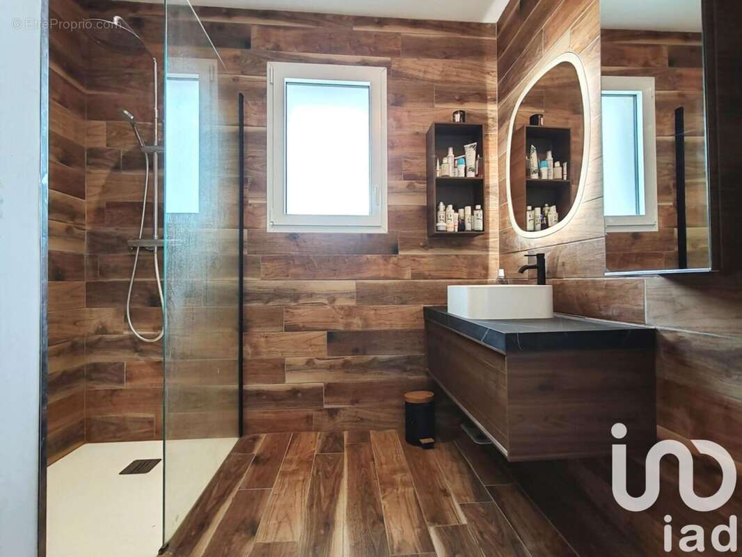 Photo 6 - Maison à SURGERES