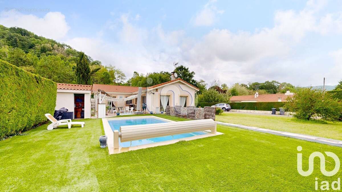 Photo 2 - Maison à LOUBIERES