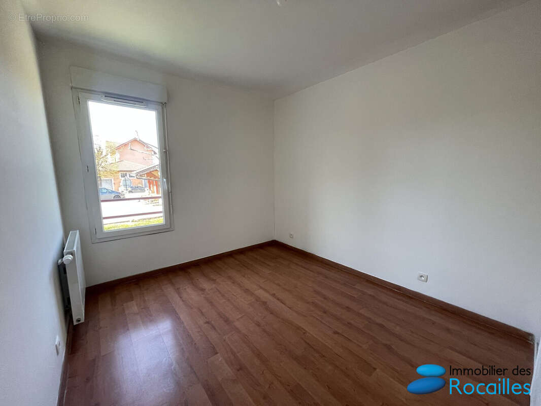 Appartement à SCIENTRIER