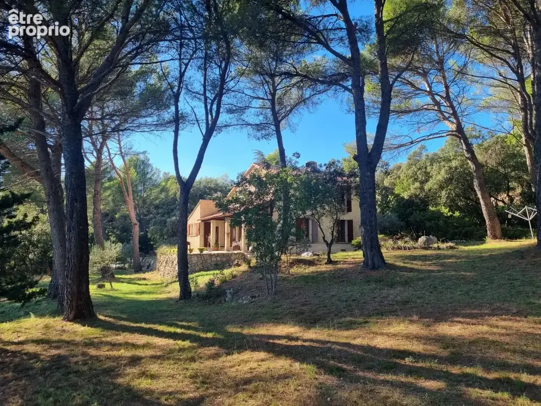 Photo Maison à Merindol au prix de 630 000€