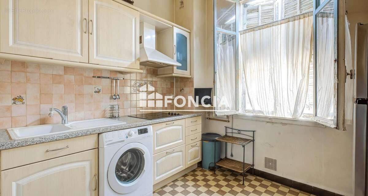 Nice Port – Quartier Max Barel  - 3P 67 m² - Etage élevé - photo 7