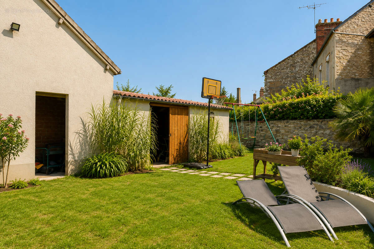 Maison à CHALETTE-SUR-LOING