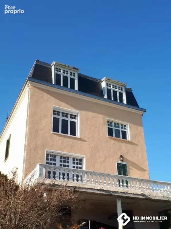 Photo Maison à Saint-Vincent-De-Reins au prix de 299 000€