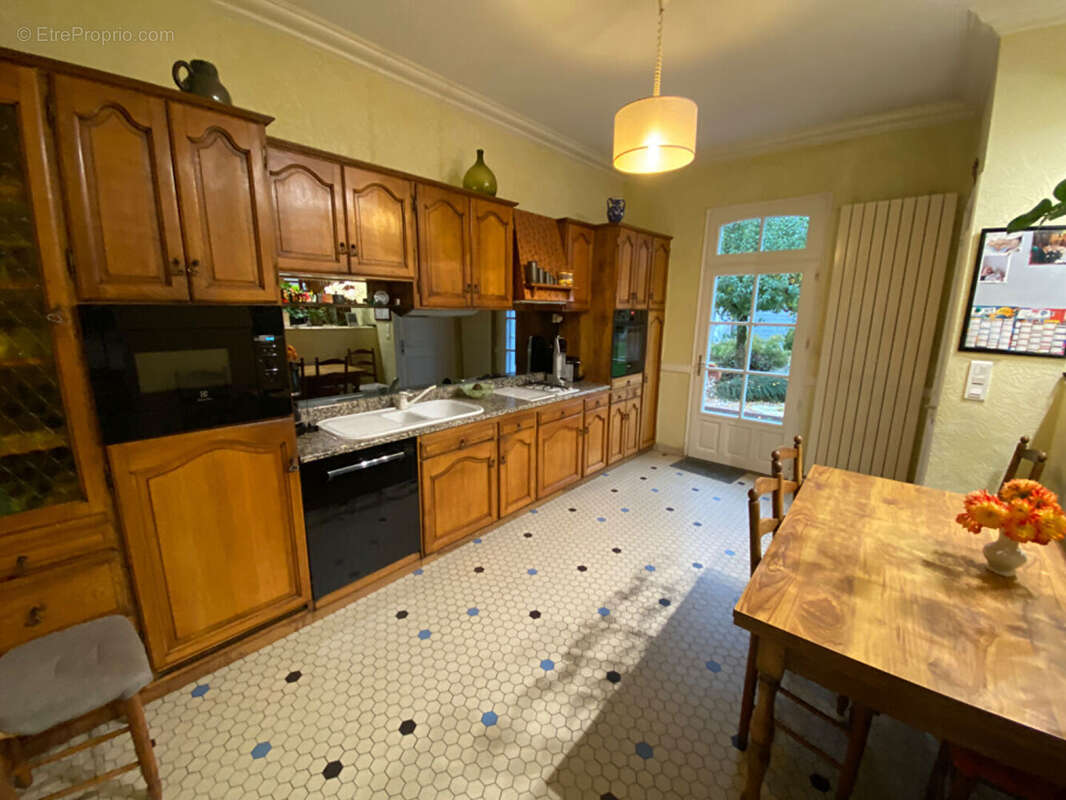 Maison à LES BROUZILS