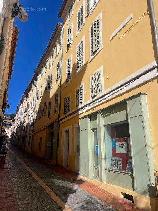 Appartement à OLLIOULES