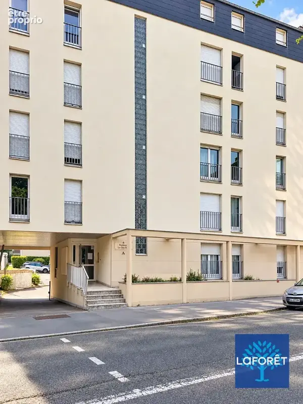 Nancy   2 pièces 47,58 m²   secteur porte desilles parking privatif  excellent état - photo 7