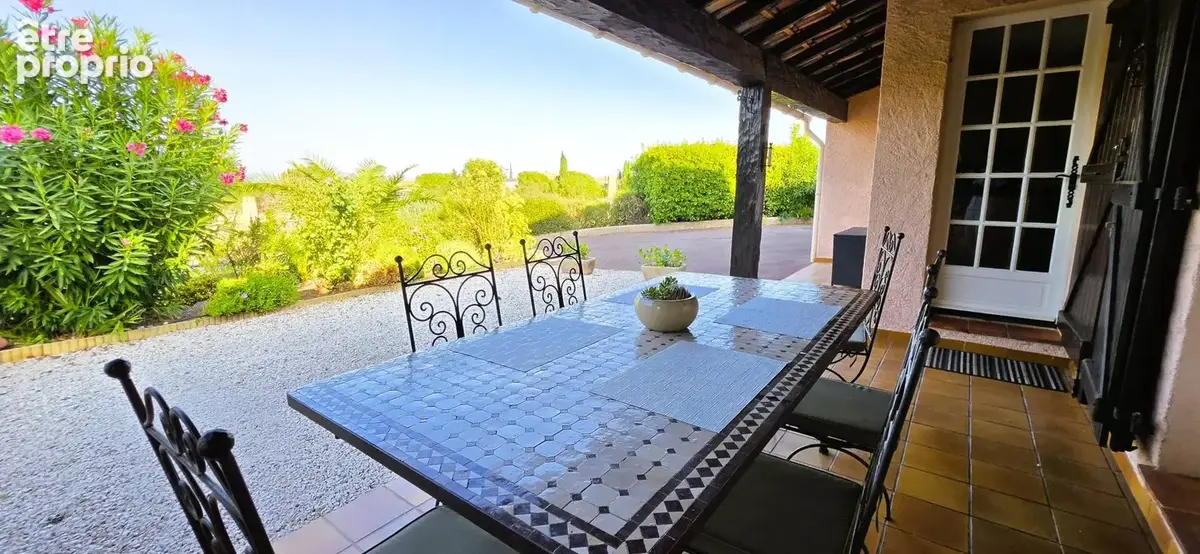 Vente villa avec piscine à Roquebrune-Sur-Argens. Var - photo 3