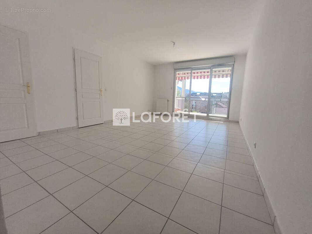 Appartement à ALBERTVILLE