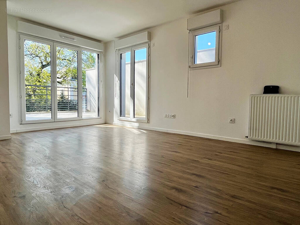 Appartement à LIVRY-GARGAN