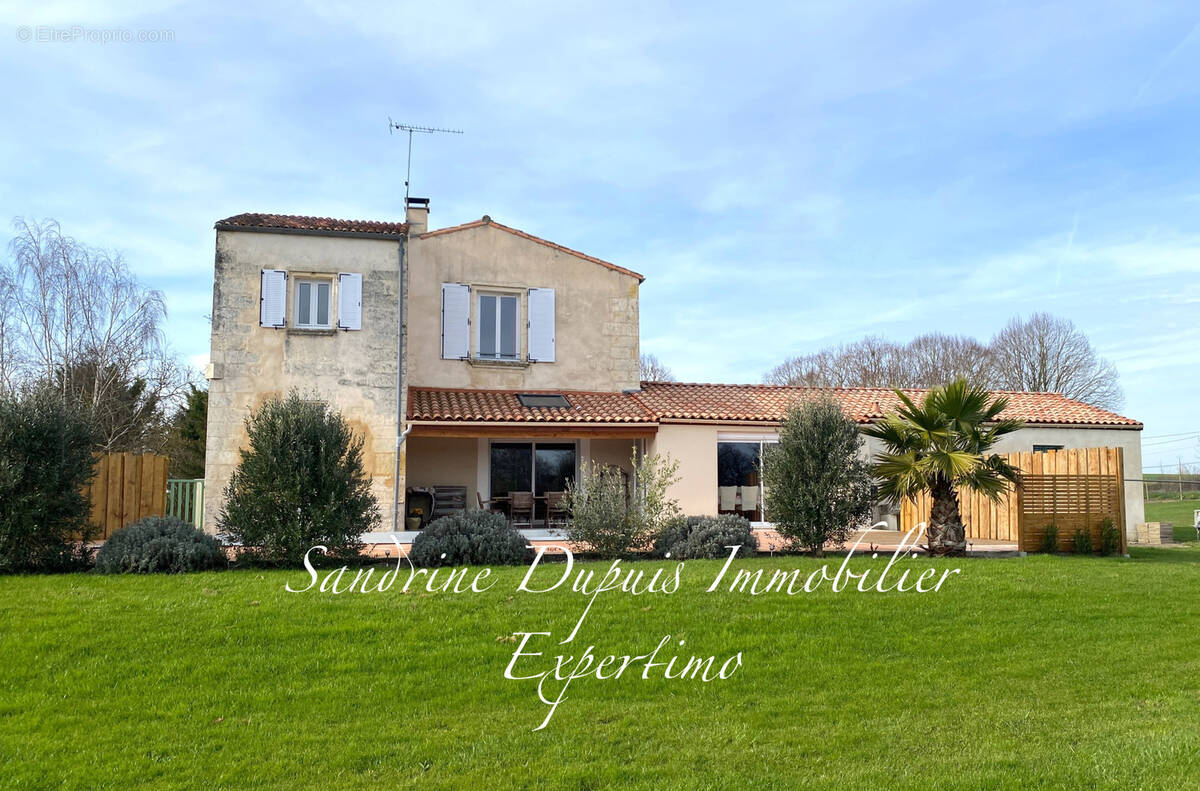 Maison à CHERMIGNAC