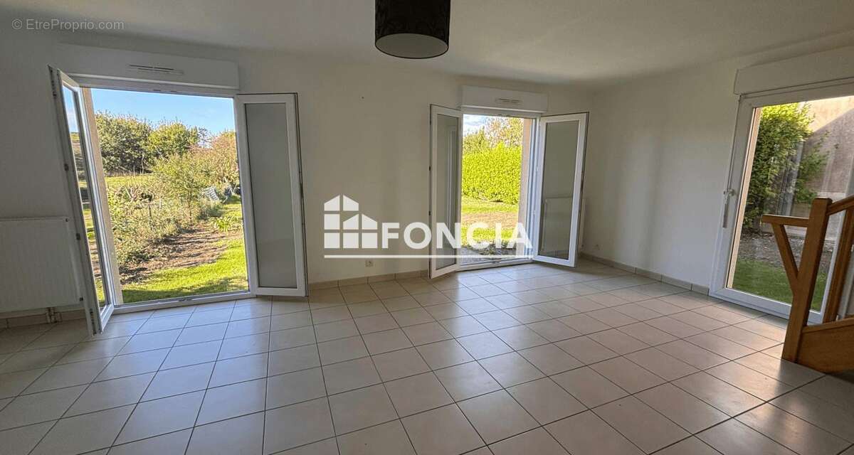 Maison à TREFFIAGAT