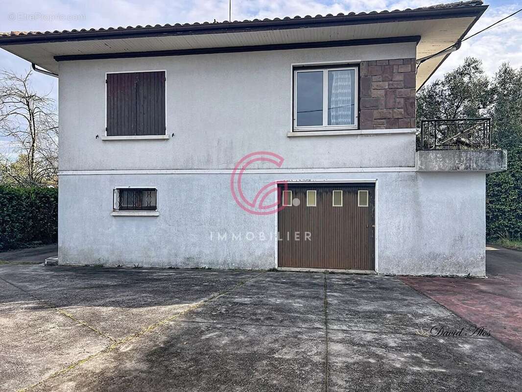 Maison à PARENTIS-EN-BORN