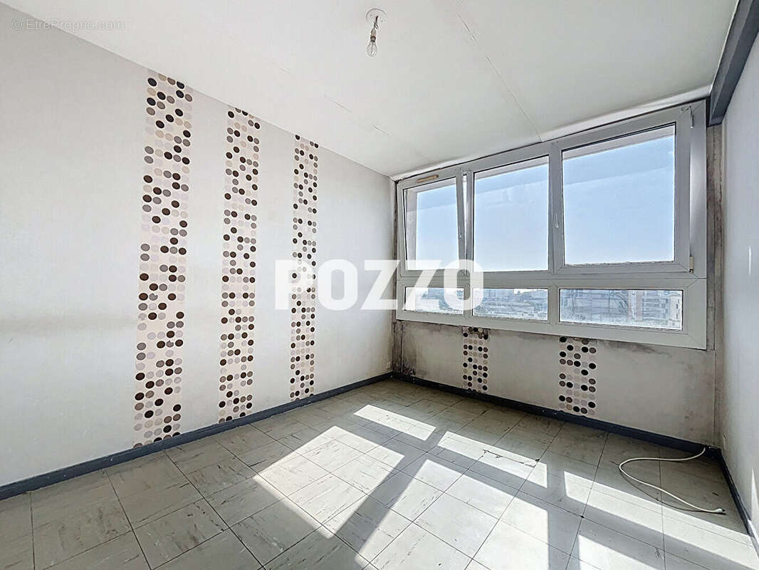 Appartement à HEROUVILLE-SAINT-CLAIR