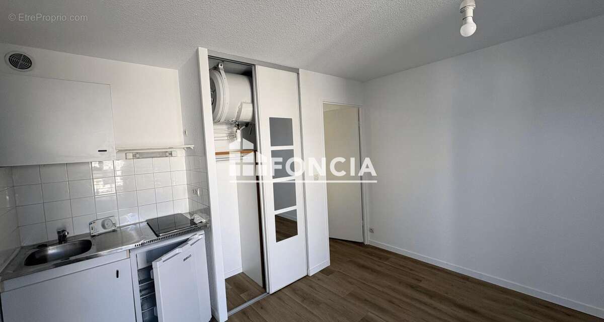 À vendre – Studio 20 m² avec balcon et parking à Talence (proche Lycée Victor Louis) - photo 5