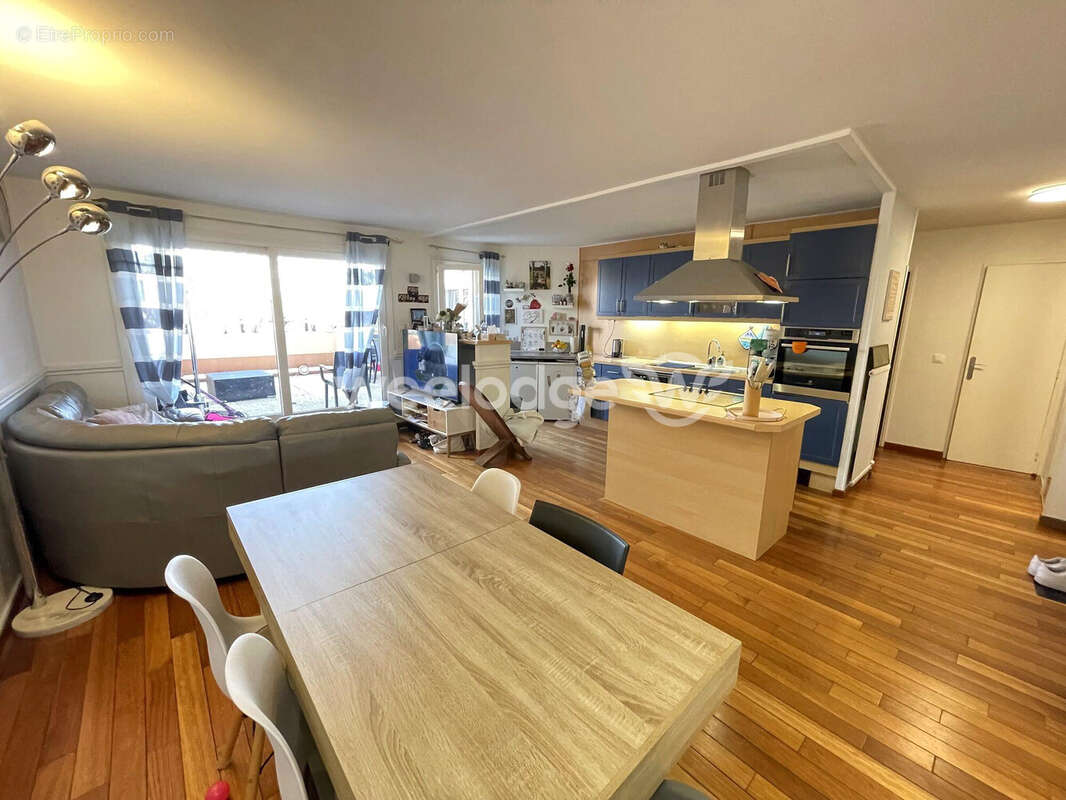 Appartement à ERAGNY
