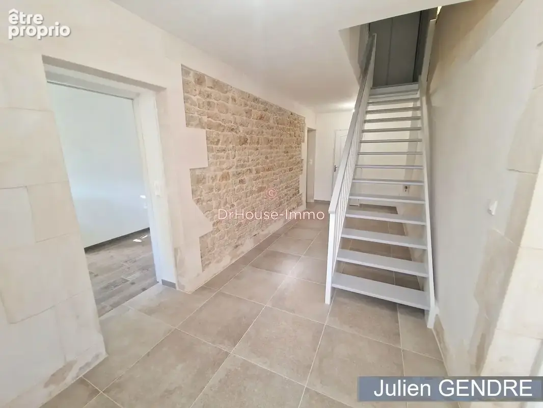 Maison 7 pièces 180 m² à vendre à Celles-Sur-Belle (79370) - photo 7