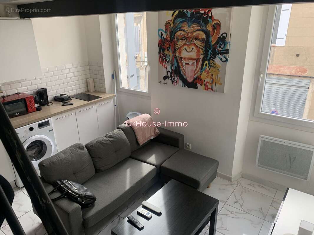 Appartement à MARSEILLE-4E