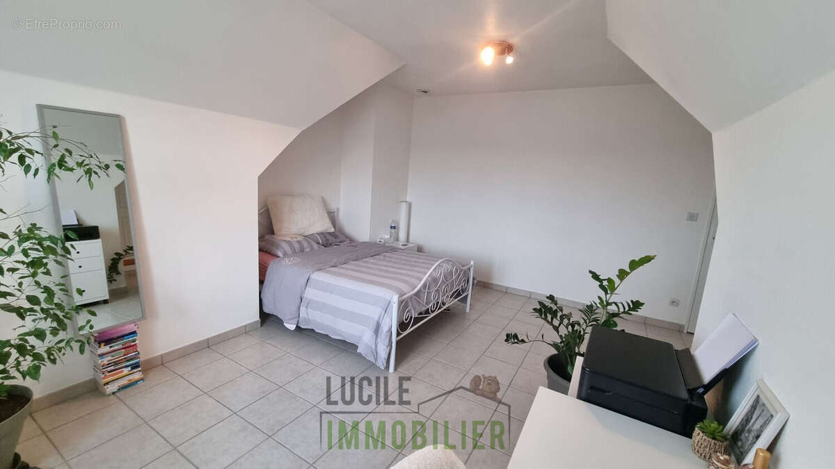 Maison 130 m² à Etouy  - photo 6