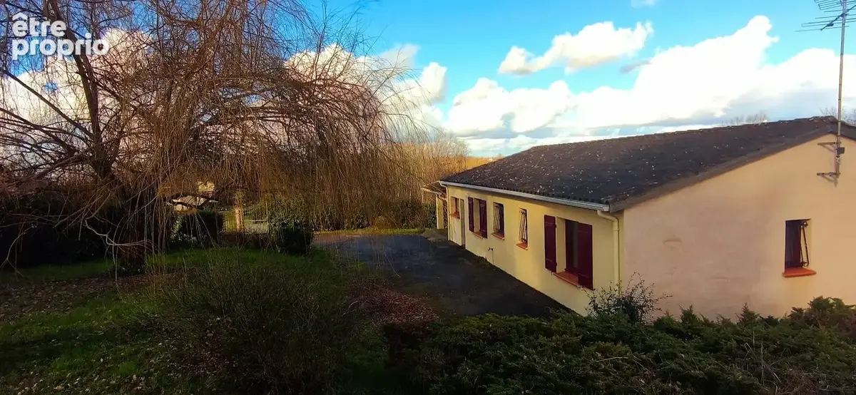 Maison individuelle récente avec garage et magnifique terrain arboré de 3000 m² - photo 17