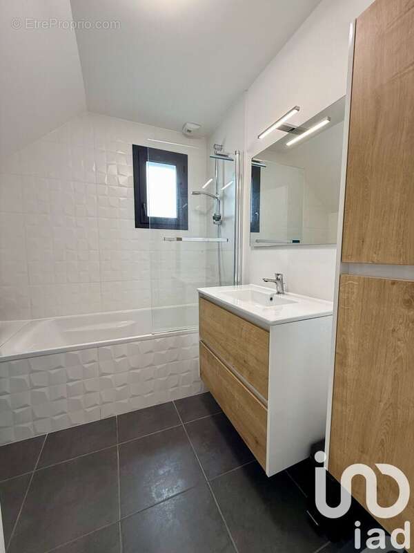 Photo 6 - Maison à MEUCON