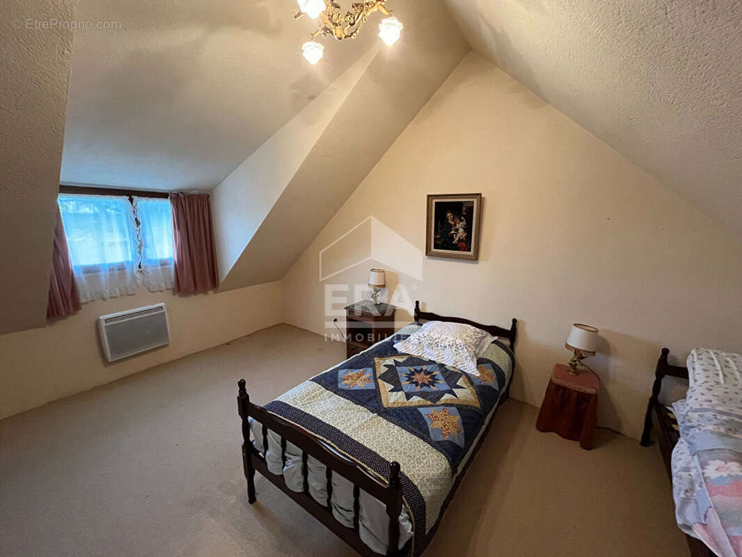 Maison à VILLAINES-SOUS-LUCE