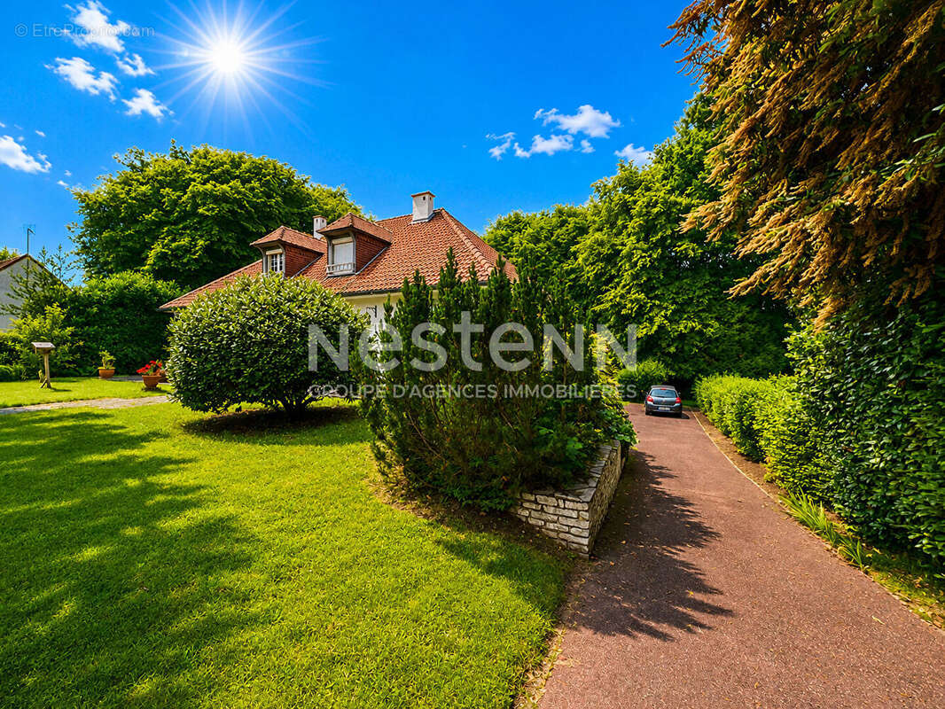 Maison Chaumont En Vexin 4 chambres 150 m2 + sous sol total 100 m² - photo 4