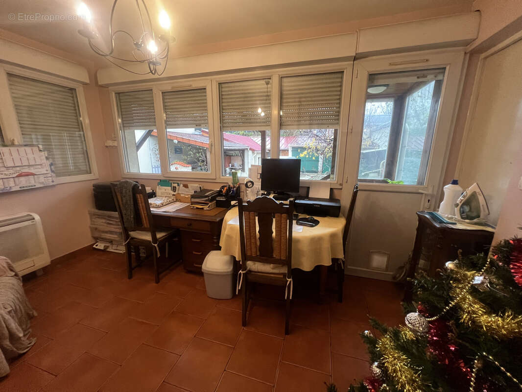 Maison à CHAMPIGNY-SUR-MARNE