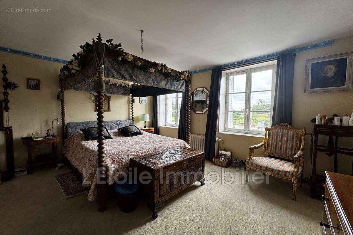 Maison à FEINGS