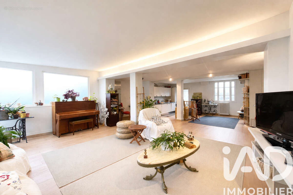 Photo 9 - Maison à IVRY-SUR-SEINE