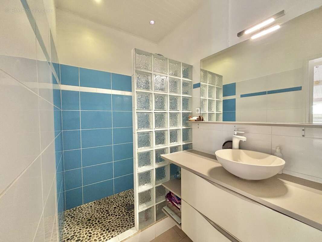 Appartement à LE GOSIER