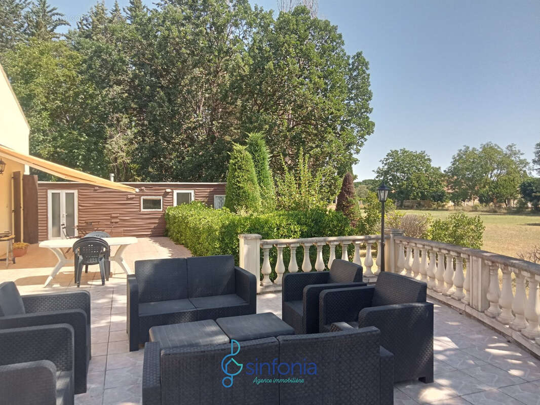 Maison à SAINT-QUENTIN-LA-POTERIE