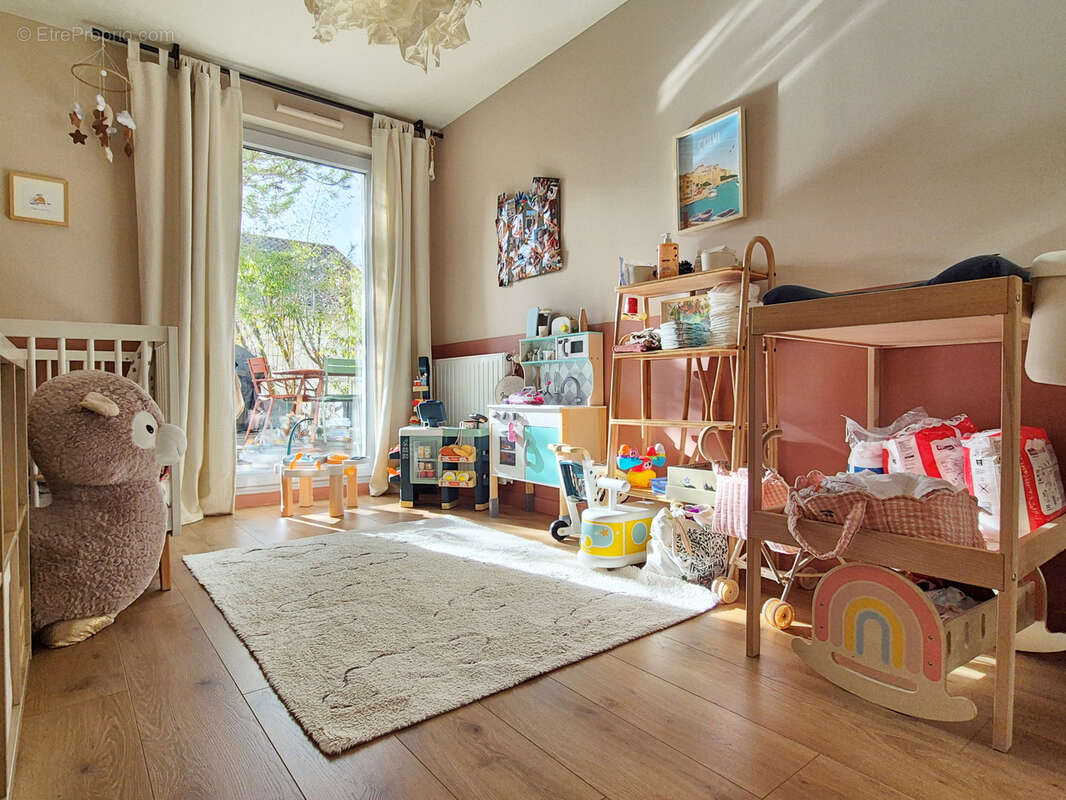 Appartement à FONTAINES-SUR-SAONE