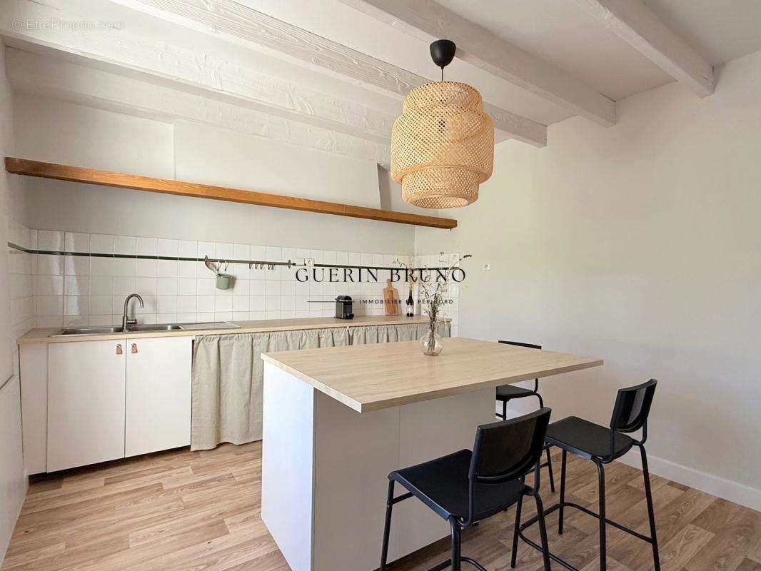 Maison à GAGEAC-ET-ROUILLAC