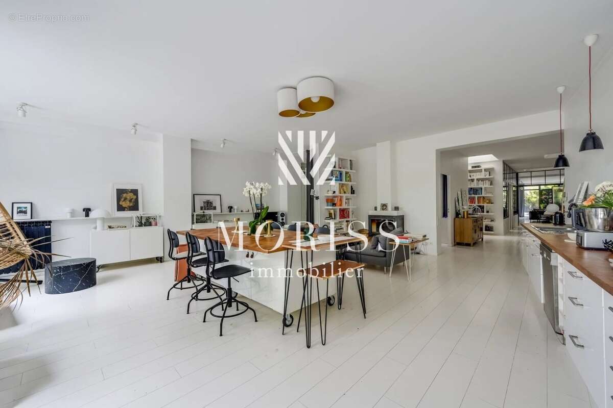 Maison à MONTREUIL