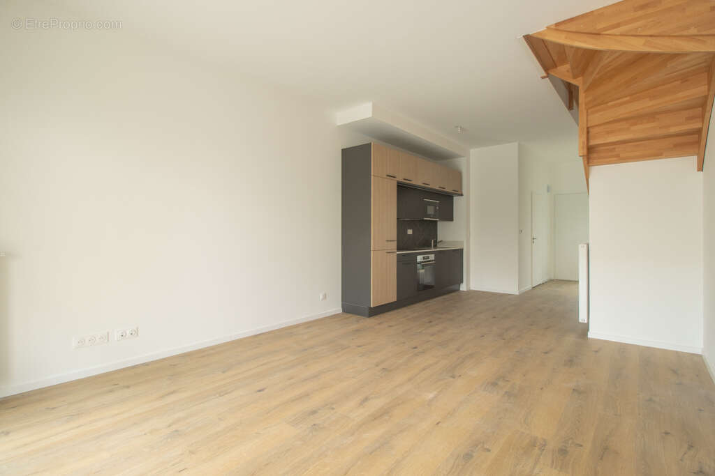 Duplex - Angers - 3 pièces - 72.70 m2 - Terrasse, jardin et parking - photo 3