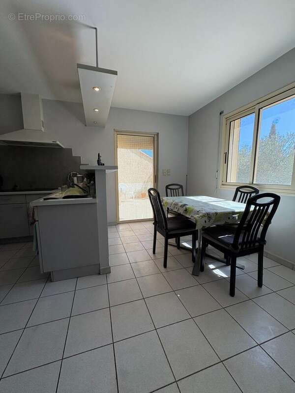 Photo 8 - Maison à LORIOL-DU-COMTAT