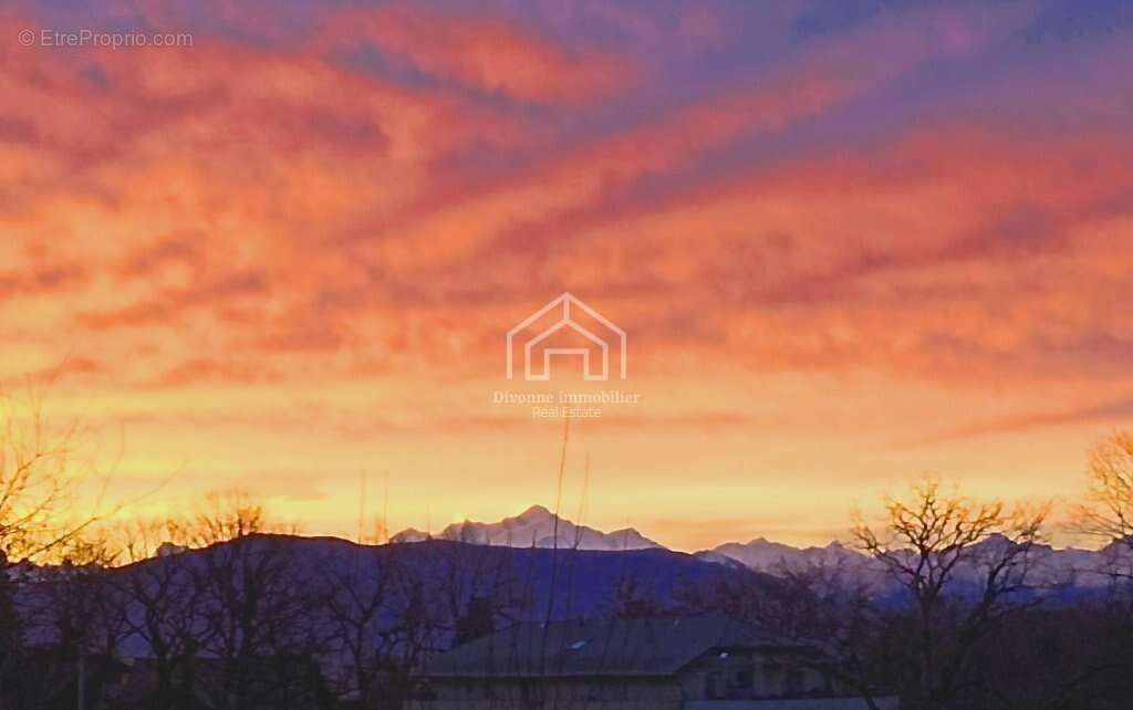 Maison à DIVONNE-LES-BAINS